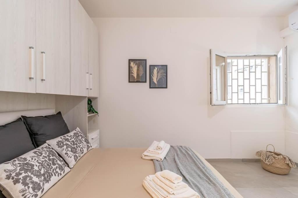 ¤charme Di Bari¤ Intero Con Design Moderno E Appartement *