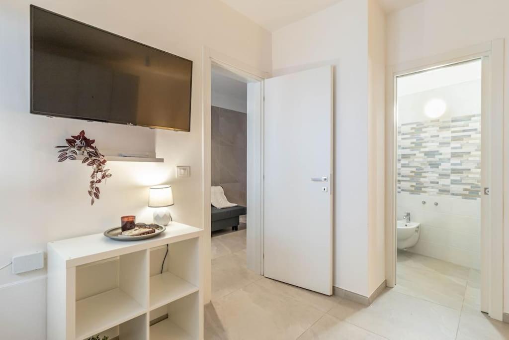 Appartement ¤charme Di Bari¤ Intero Con Design Moderno E *