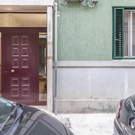 ¤Charme Di Bari¤ Intero Apt Con Design Moderno E Centrale Exterior photo